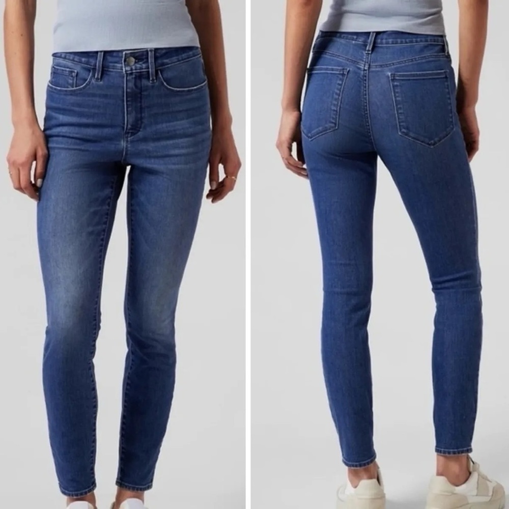 Athleta Women's Straight Leg Jeans in Blue Denim